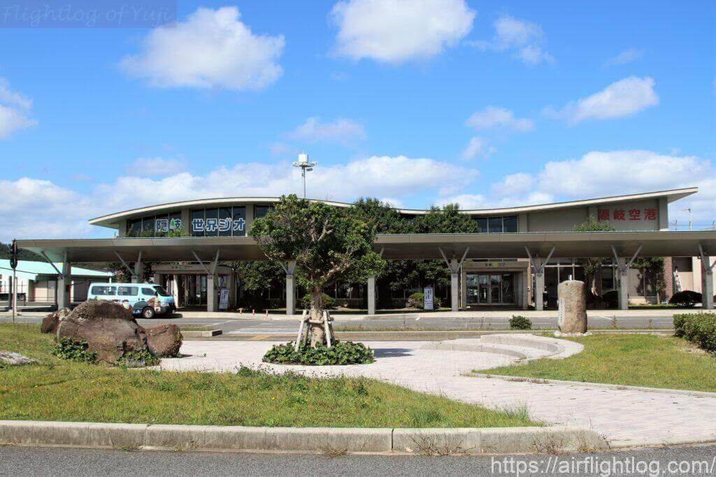 隠岐空港ターミナル外観