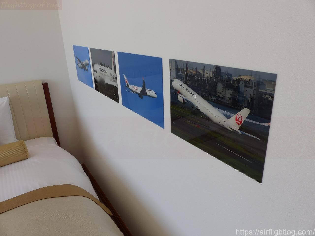 グランドニッコー東京 JALコラボレーションスイートルーム「JAL FLIGHT & RED SUITE」 ベッドルーム