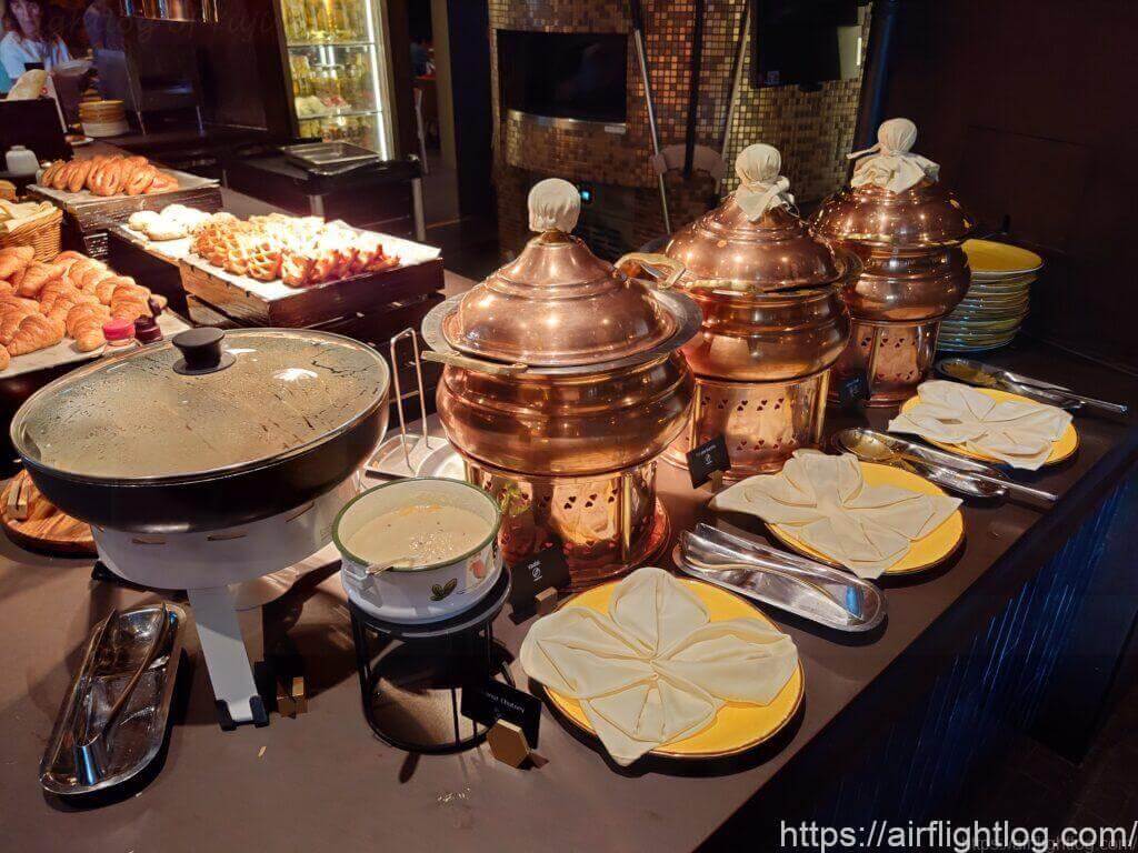 シンガポール・クラウンプラザチャンギエアポートレストラン食事