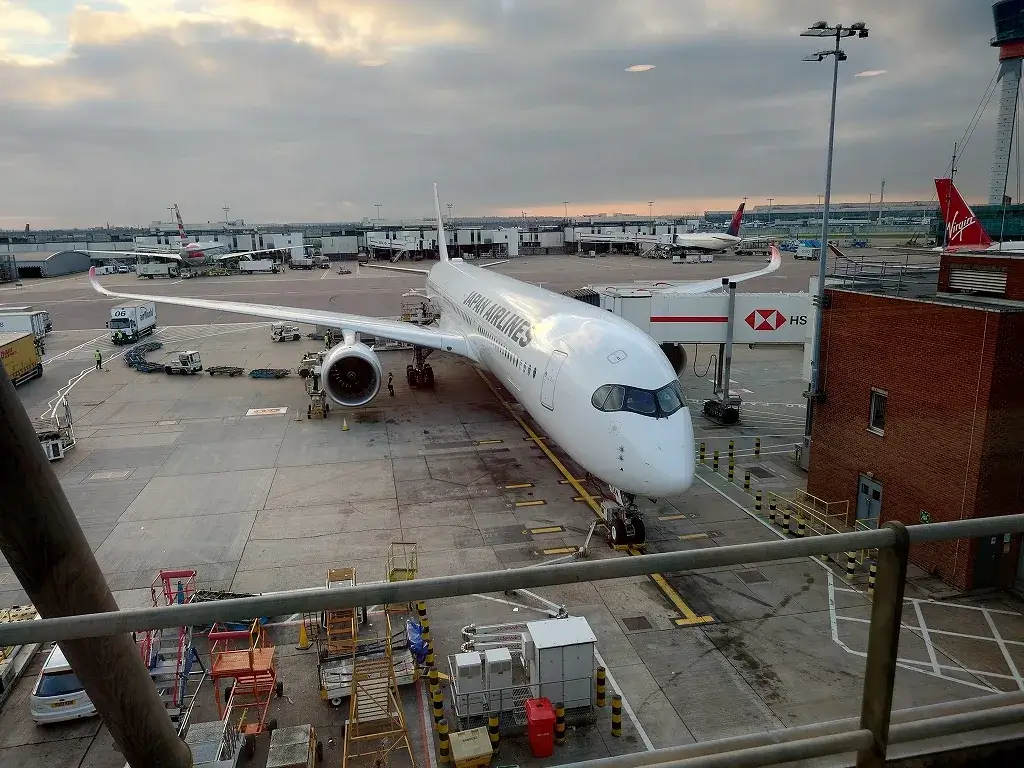 JAL A350-1000機材