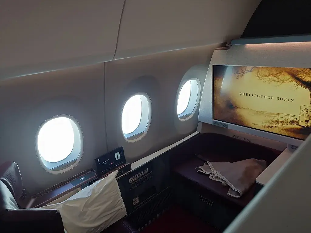 JAL A350-1000 国際線ファーストクラス 座席全体