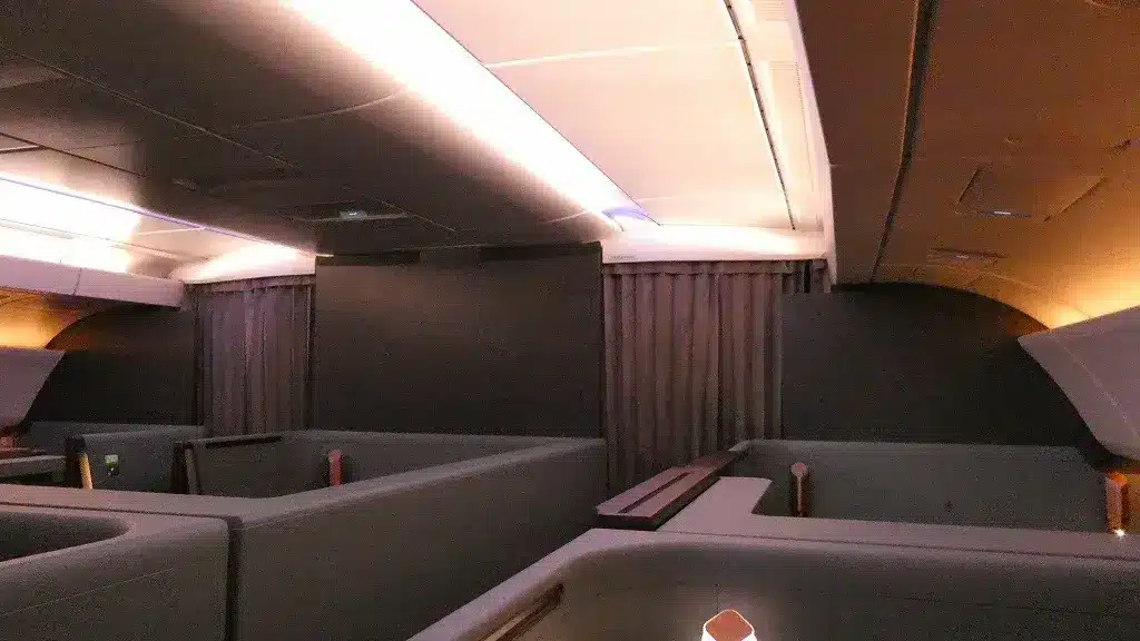 JAL A350-1000 国際線ファーストクラス 個室