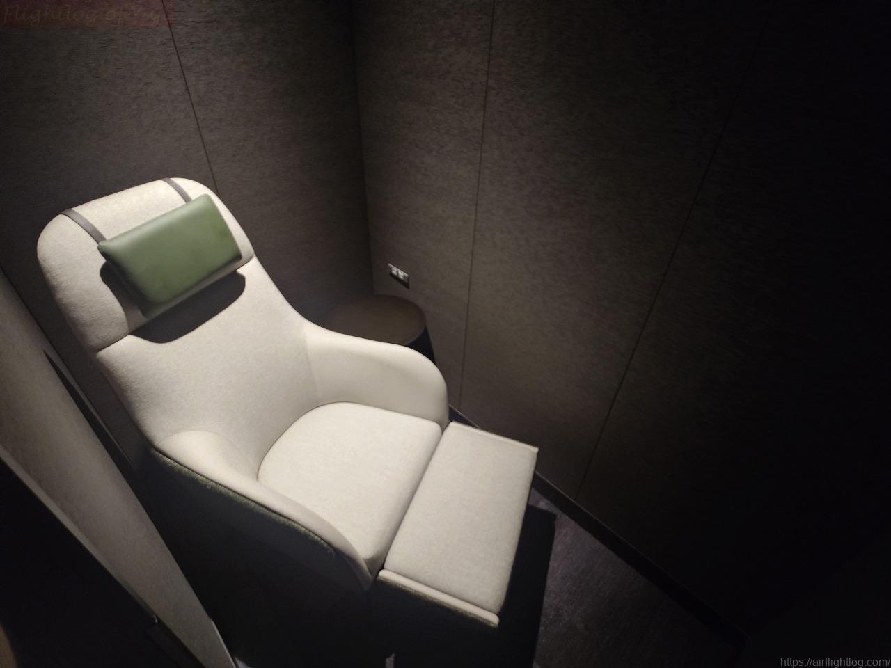 【訪問記】NEW羽田空港国内線JALファーストクラスラウンジはどう?リニューアルされた選べる空間を使ってみた
